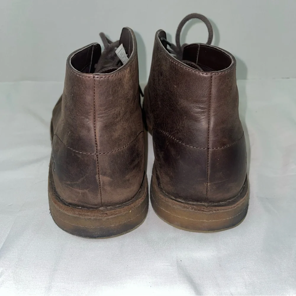 UGG Neumel Dark Brown Leather Chukka Boots‎ Mens 12 Lace Up Desert Boots 1105529